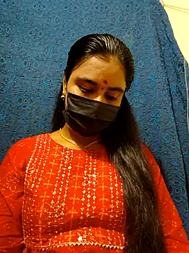 mini-queen online show from April 11, 6:01 pm