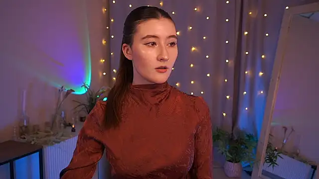 MayShawty online show from June 15, 1:13 pm