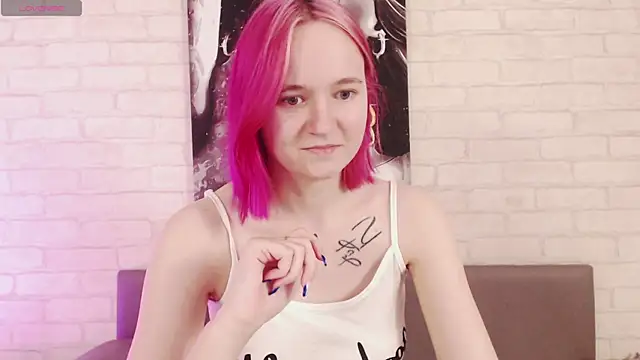 Ericha Stone online show from September 16, 8:15 am