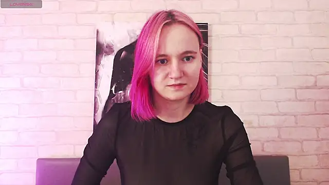 Ericha Stone online show from September 25, 8:07 am