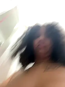 StylishEchium online show from December 16, 7:13 am