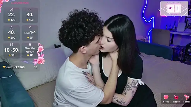 Alice18James online show from October 3, 4:26 pm