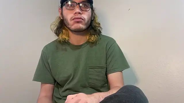 zacthefeetguy online show from February 15, 4:36 pm