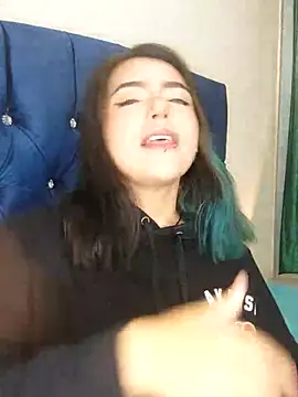 Snapshot of sammy_bunny1 chatting on September 15, 6:02 am sammy bunny1 online show from September 15, 6:02 am