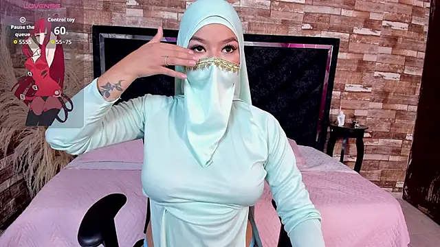 Amal Bakir online show from September 8, 6:18 pm