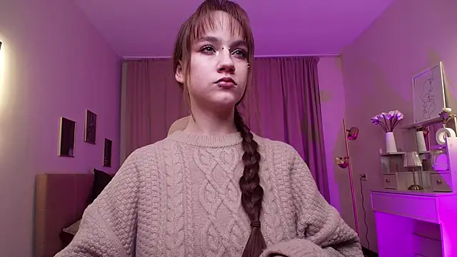 Jamie Chung online show from January 17, 1:10 am