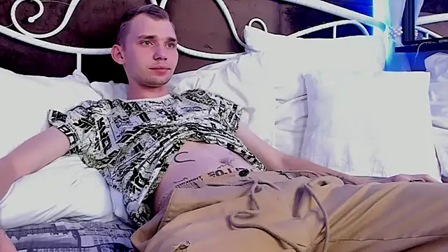 Snapshot of TimBlaks chatting on September 24, 5:38 pm TimBlaks online show from September 24, 5:38 pm