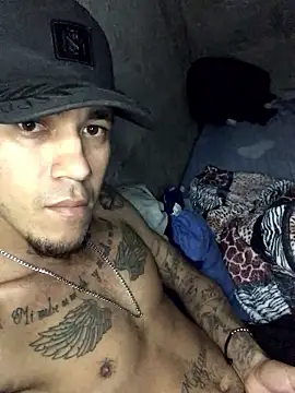 tattoos22 online show from November 13, 12:15 pm