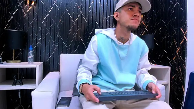 tattoos22 online show from November 24, 1:00 pm