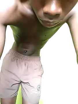 Snapshot of phumlanisanka chatting on November 15, 8:00 am phumlanisanka online show from November 15, 8:00 am