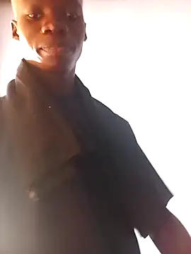 Snapshot of phumlanisanka chatting on December 22, 1:41 pm phumlanisanka online show from December 22, 1:41 pm