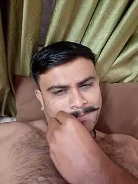 Frvgggghh online show from November 10, 6:51 pm