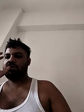 vinay smalldick online show from July 16, 3:45 am