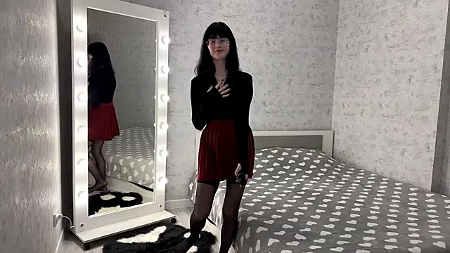 FakeLamb online show from October 5, 9:13 pm