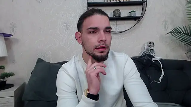 DanyelCarter online show from October 17, 5:48 pm
