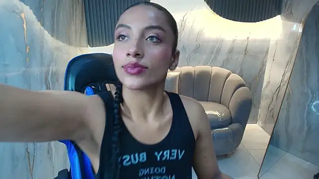 katty berry r online show from January 15, 7:50 pm