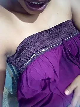 Snapshot of Shani_Izu chatting on May 16, 11:42 am Shani Izu online show from May 16, 11:42 am
