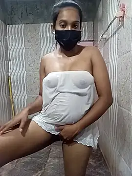 Snapshot of Shani_Izu chatting on May 23, 3:16 pm Shani Izu online show from May 23, 3:16 pm
