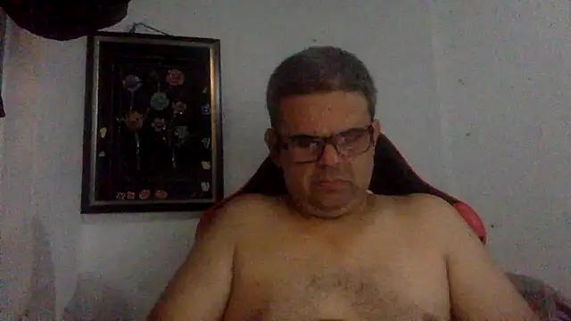 Snapshot of Katracho6969 chatting on June 5, 1:23 am Katracho6969 online show from June 5, 1:23 am