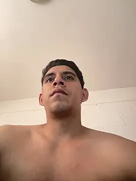 JoseShots69 online show from June 3, 7:08 pm