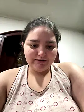 Snapshot of PortuPAWG chatting on December 15, 11:31 pm PortuPAWG online show from December 15, 11:31 pm