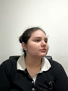 Snapshot of PortuPAWG chatting on December 20, 11:34 pm PortuPAWG online show from December 20, 11:34 pm