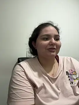 Snapshot of PortuPAWG chatting on February 4, 1:55 am PortuPAWG online show from February 4, 1:55 am