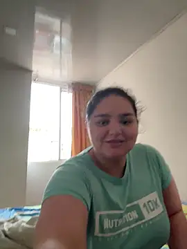 Snapshot of PortuPAWG chatting on February 5, 10:25 pm PortuPAWG online show from February 5, 10:25 pm