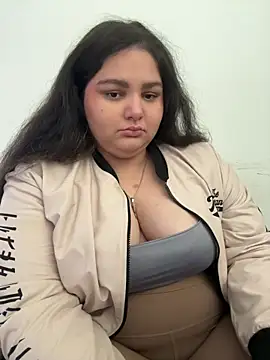 Snapshot of PortuPAWG chatting on February 10, 10:03 pm PortuPAWG online show from February 10, 10:03 pm