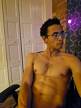 MuayTigerKing online show from January 15, 3:22 am