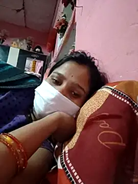 Snapshot of Sapna_thakurr chatting on November 17, 6:24 pm Sapna thakurr online show from November 17, 6:24 pm