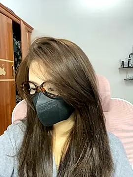 Mochi21 online show from December 4, 3:16 am