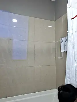 CinnaCakesss online show from January 14, 2:12 pm