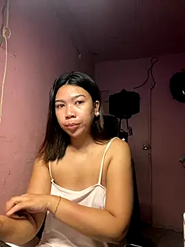 Snapshot of aniya_04 chatting on October 23, 10:08 pm aniya 04 online show from October 23, 10:08 pm