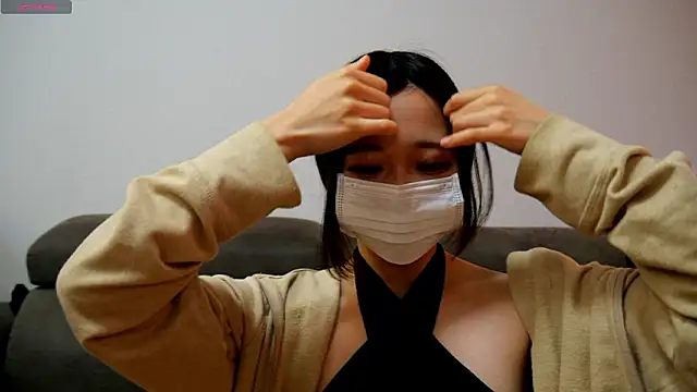 Snapshot of yua____chan chatting on September 28, 1:44 am yua    chan online show from September 28, 1:44 am