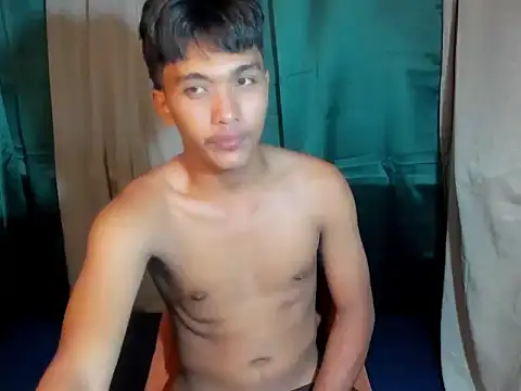 Snapshot of chris_hot_asian_loverboy chatting on March 30, 10:38 am chris hot asian loverboy online show from March 30, 10:38 am