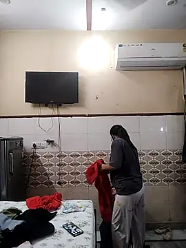 meenu bhabhi547 online show from April 10, 1:44 am