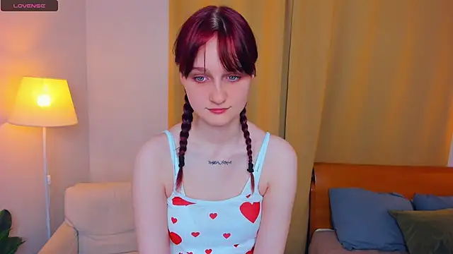 KatyKufel online show from October 18, 6:30 pm