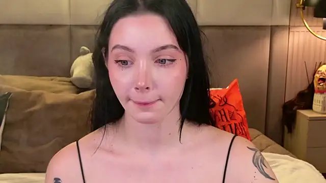 Goldy Stark online show from October 18, 8:31 pm