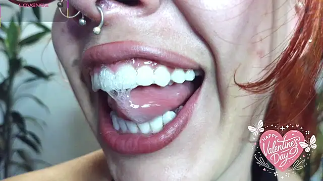 bri von dhara   online show from February 15, 10:39 pm