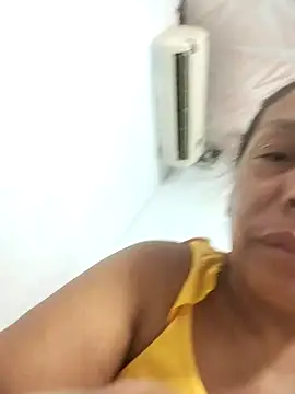 Naomi-Mature online show from September 9, 7:41 am