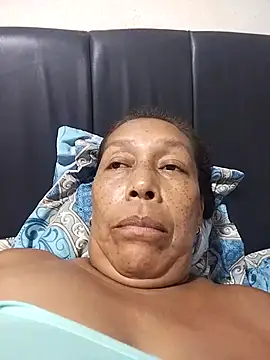 Naomi-Mature online show from November 30, 10:03 pm