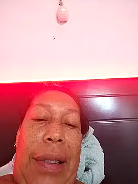 Naomi-Mature online show from February 11, 8:19 am