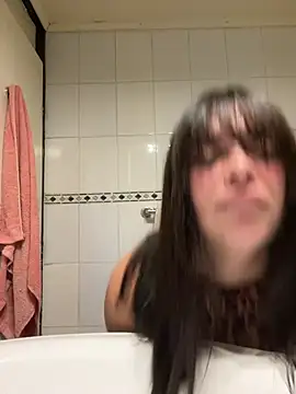 cami lorena online show from March 22, 1:42 am