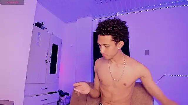 Cj davis  online show from January 18, 12:36 am