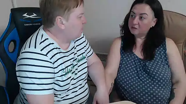 Bertie Adeline online show from November 23, 9:25 pm