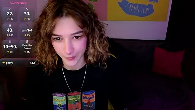 Snapshot of __grace__ chatting on October 5, 11:08 am   grace   online show from October 5, 11:08 am