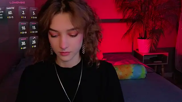 Snapshot of __grace__ chatting on October 15, 10:26 am   grace   online show from October 15, 10:26 am