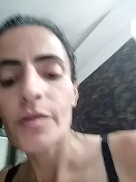 Gecenin Kralicesi online show from November 27, 6:10 pm