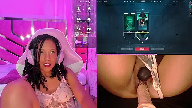 NovaLyn online show from November 20, 8:41 pm